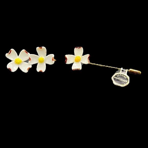 Vintage Jewelry Set Clip-on Earrings Straight Lapel Pin Porcelain Flowers - Picture 1 of 11